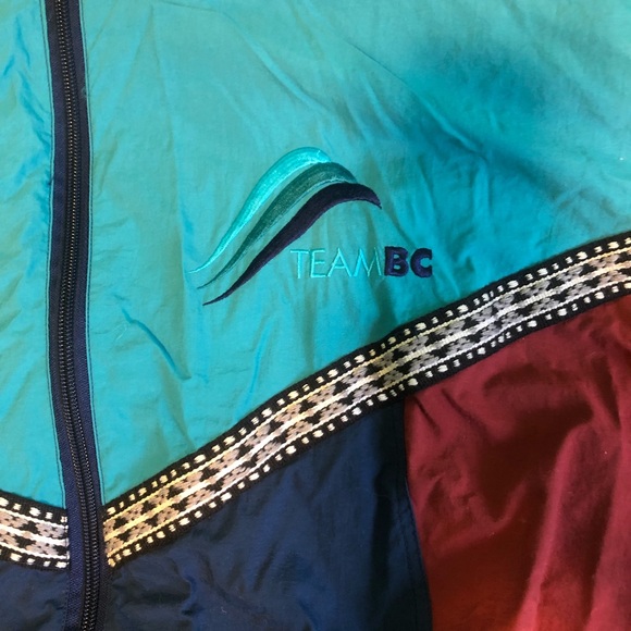 Vintage windbreaker jacket - Picture 3 of 8